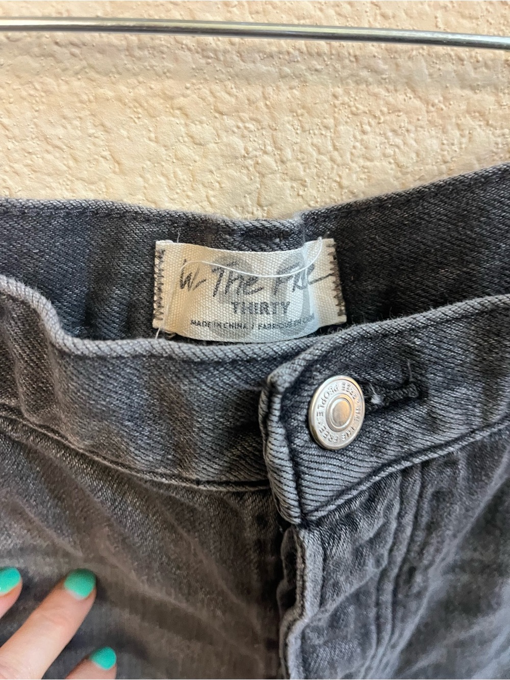 We The Free Washed Black Distressed Frayed Denim Shorts - Size 30 - Picture 2 of 5